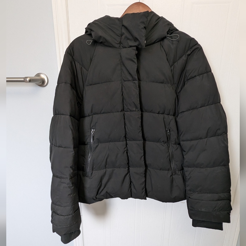 Zara Women's Black Puffer Jacket